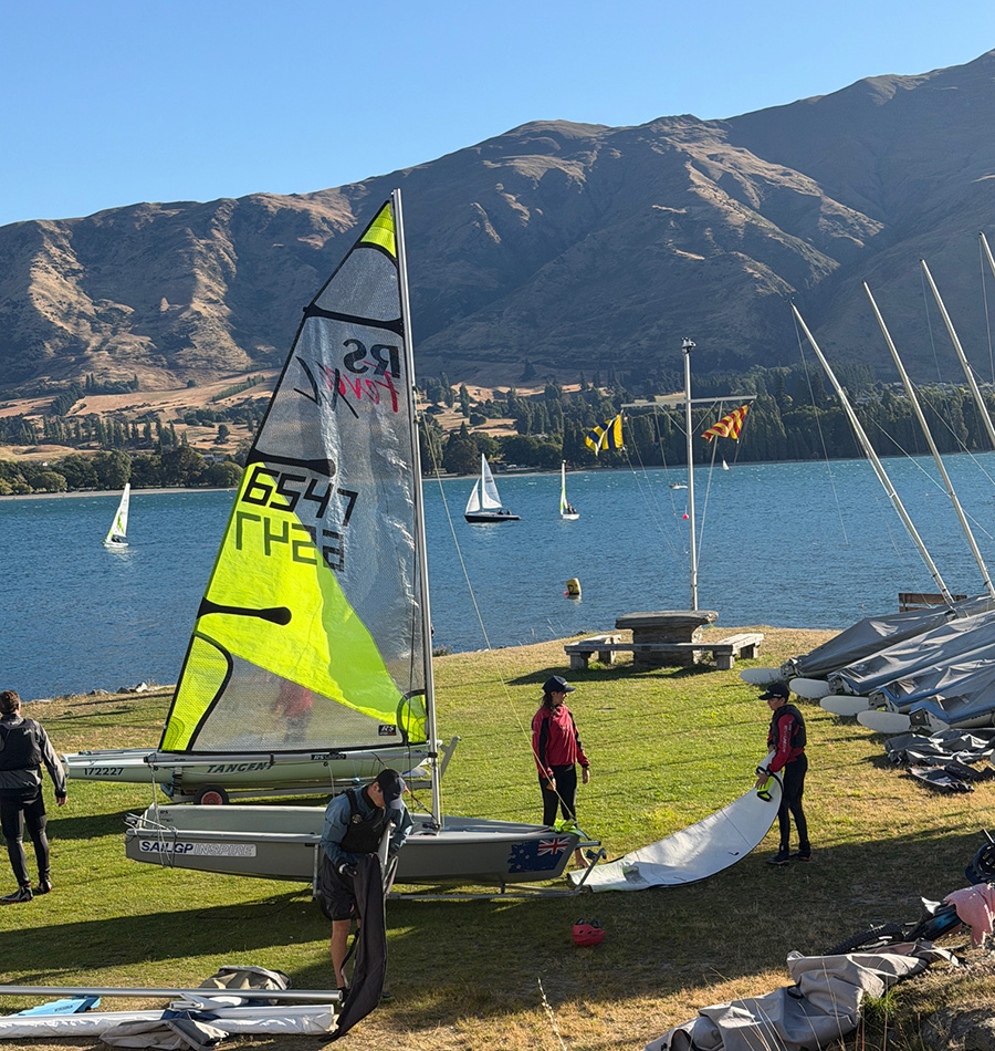 sailing in wanaka