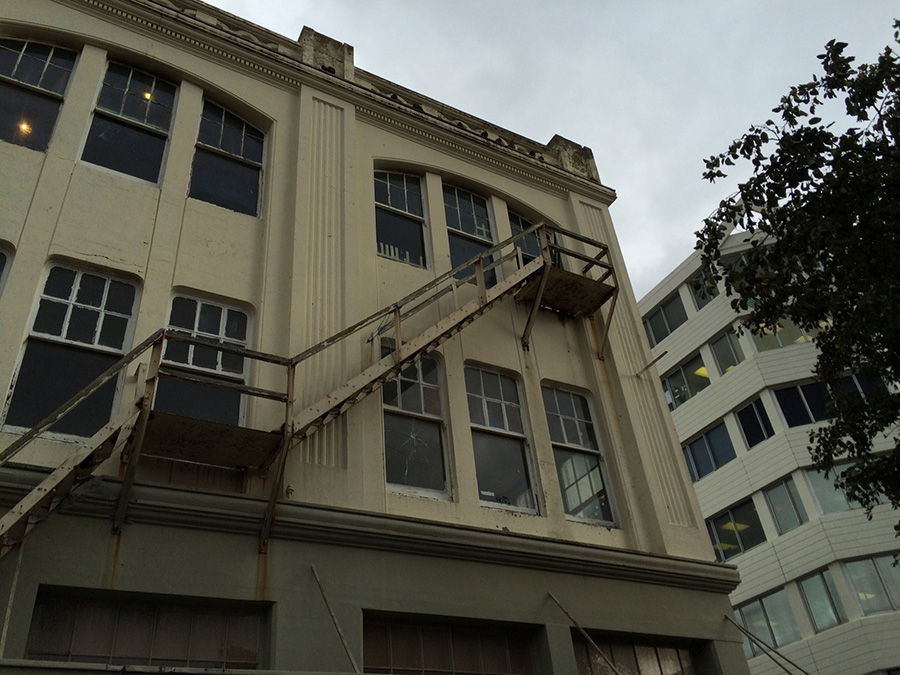 Restoration architecture of 161 Cuba St by HMOA