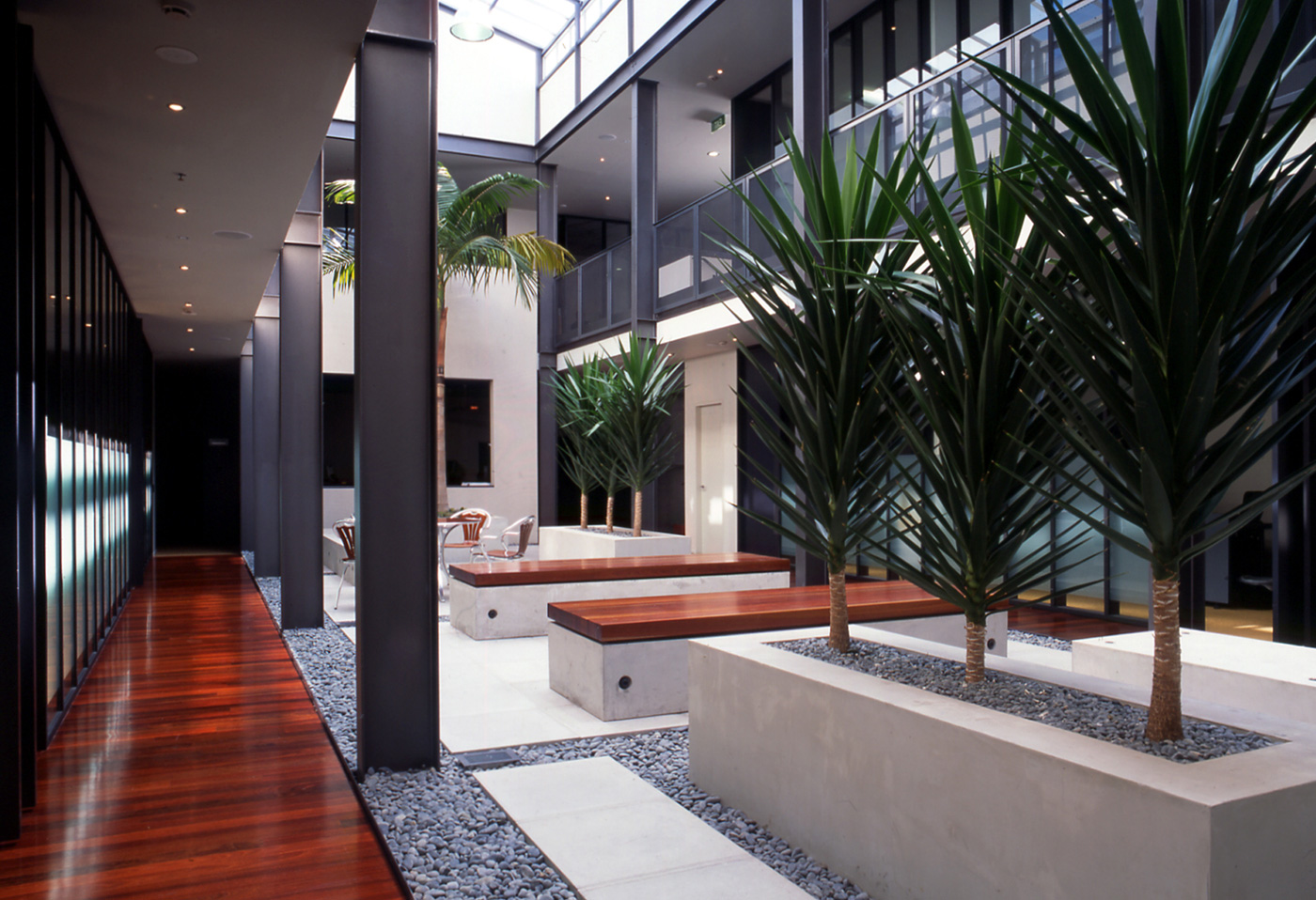 Silverscreen Productions-Oktobor - Auckland - interior atrium.